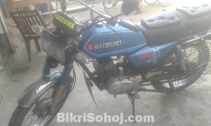 SUZUKI AX 100 JAPANI